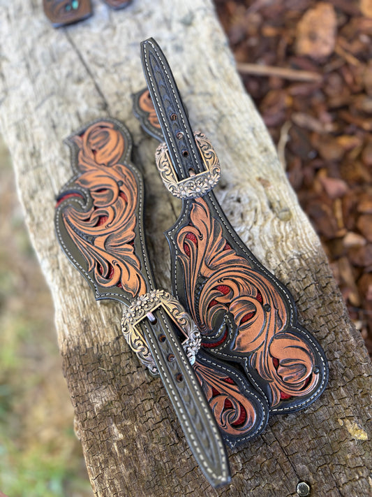 Spur straps